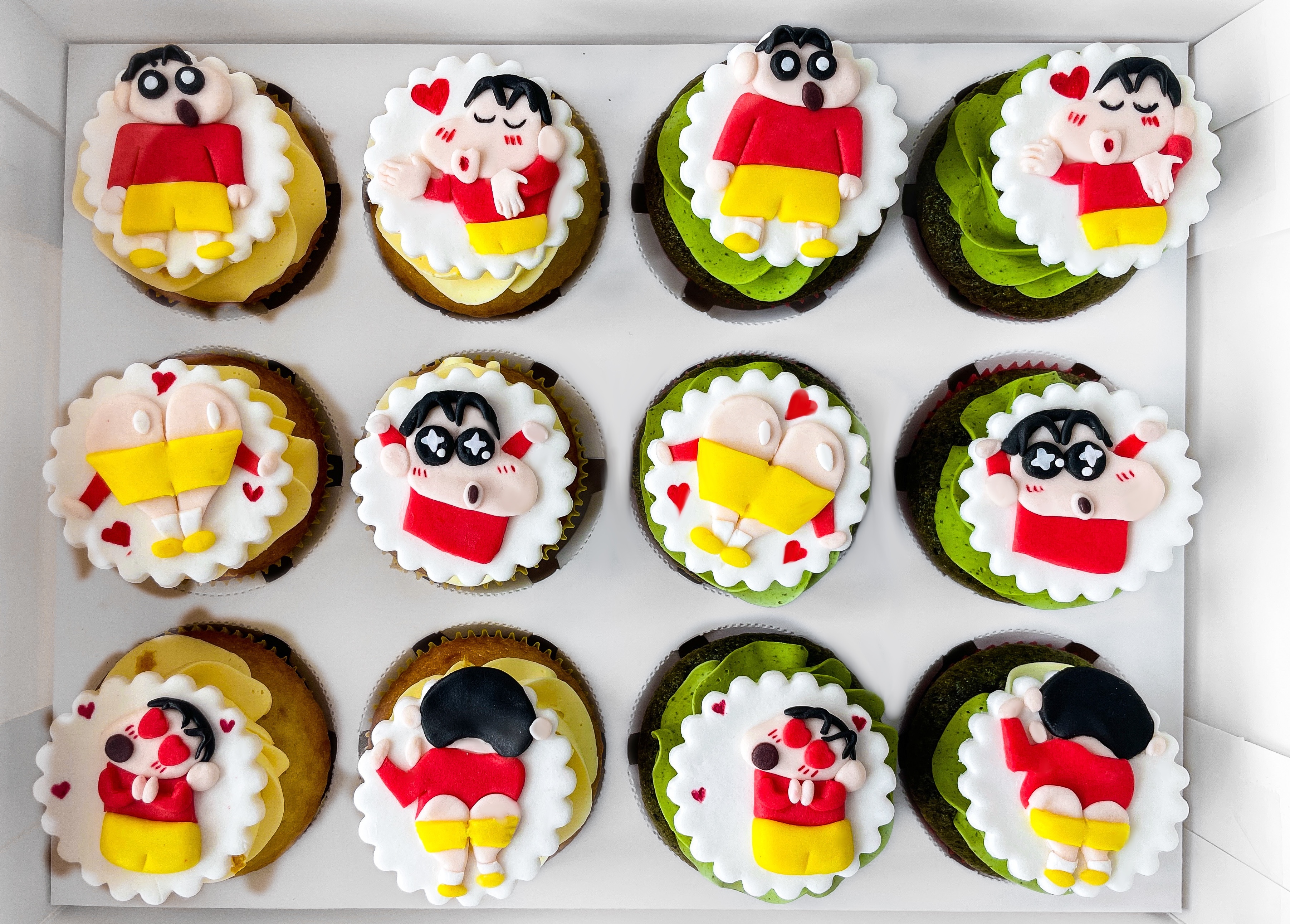 蠟筆小新糖皮奶油霜杯子蛋糕