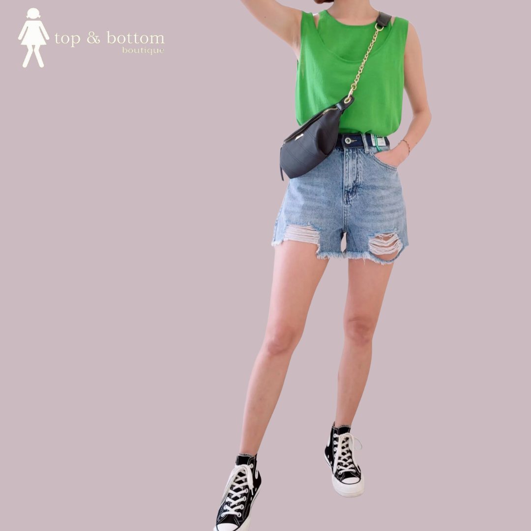 DOUBLE STRAP KNIT BLOUSE