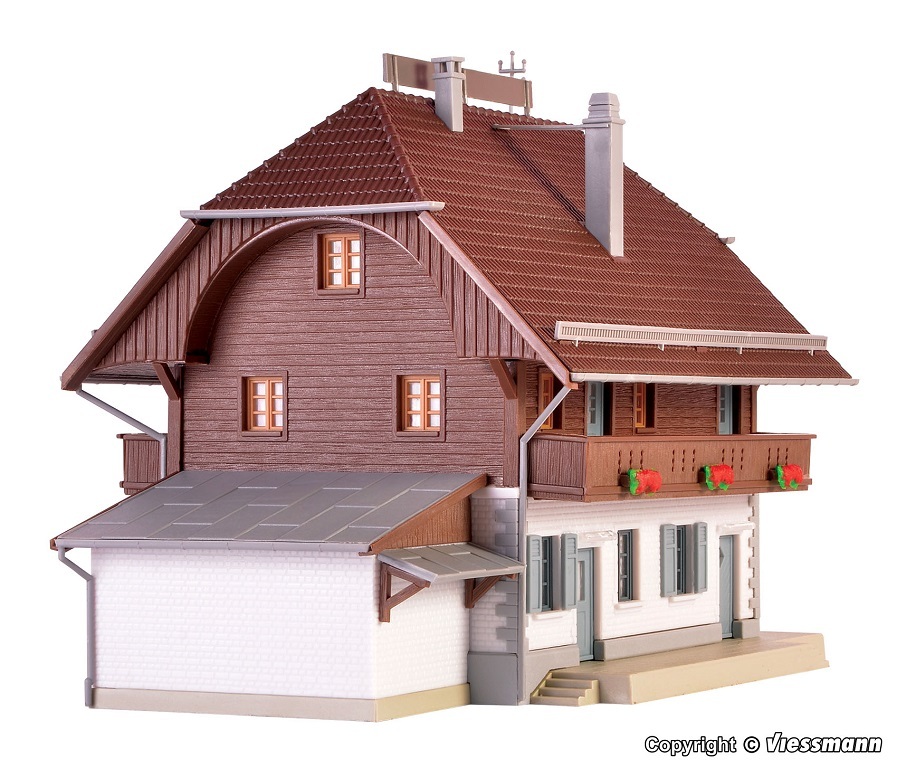 Kibri 38800 HO scale Locksmith's shop "Nägeli" kit.