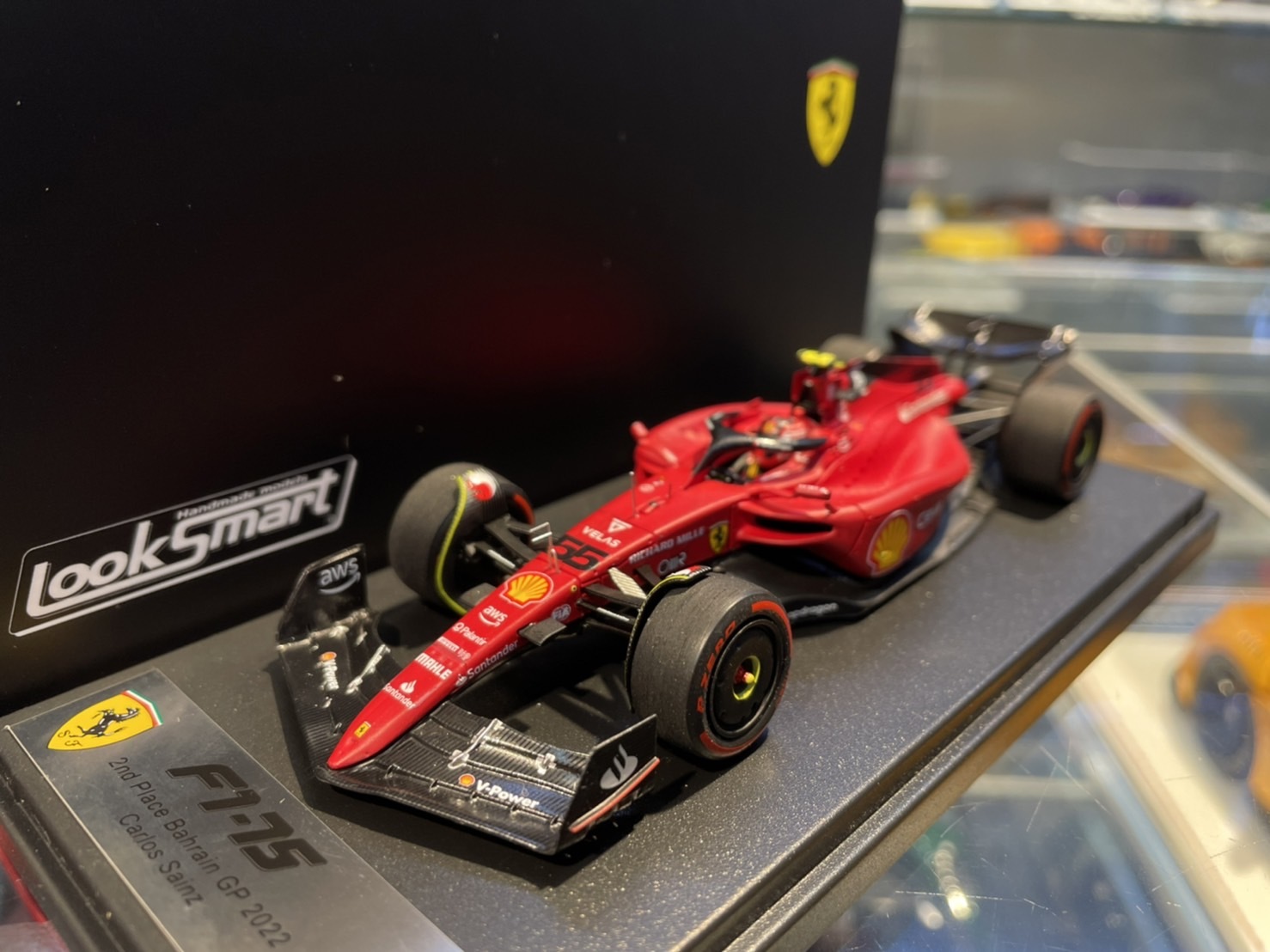 1/43 Looksmart Ferrari F1-75 GP Bahrain 2022 #16 Leclerc