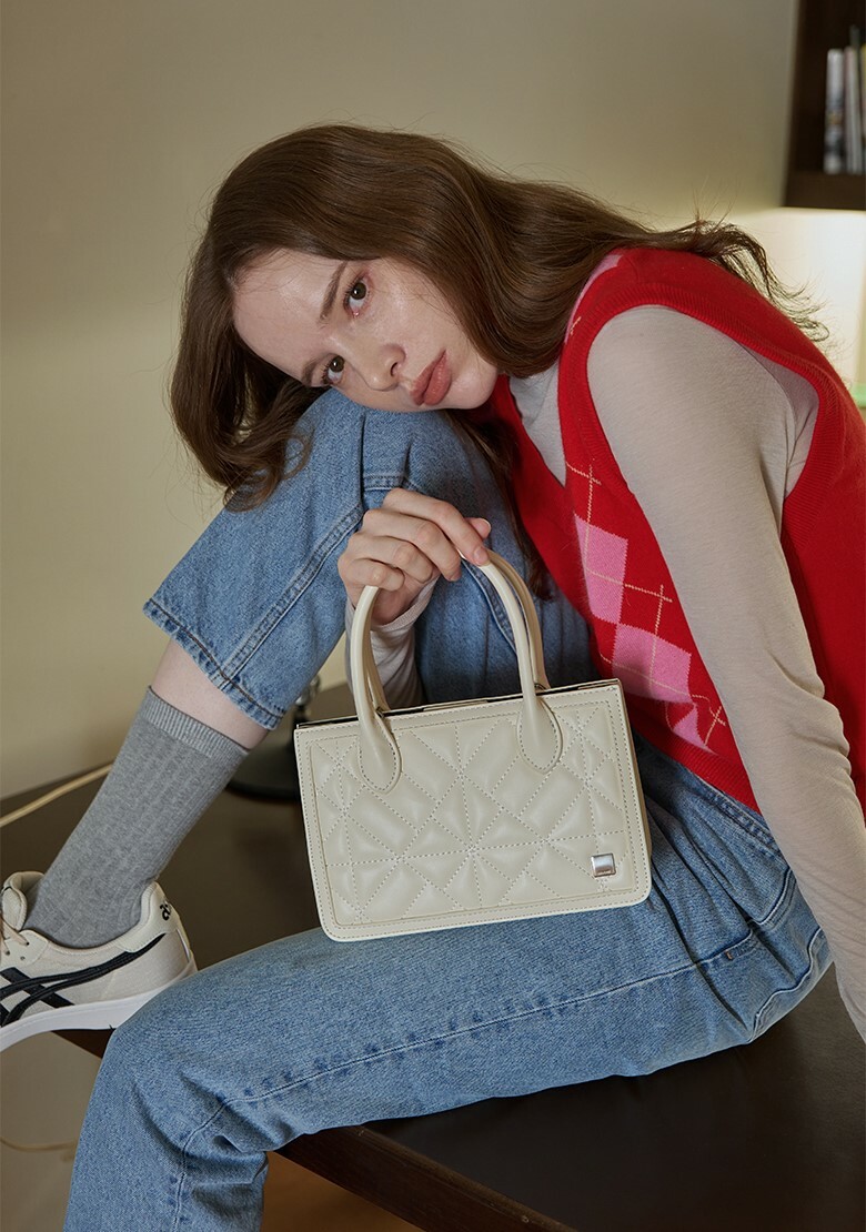 韓國Square Line授權 知性質感手提斜跨方形包