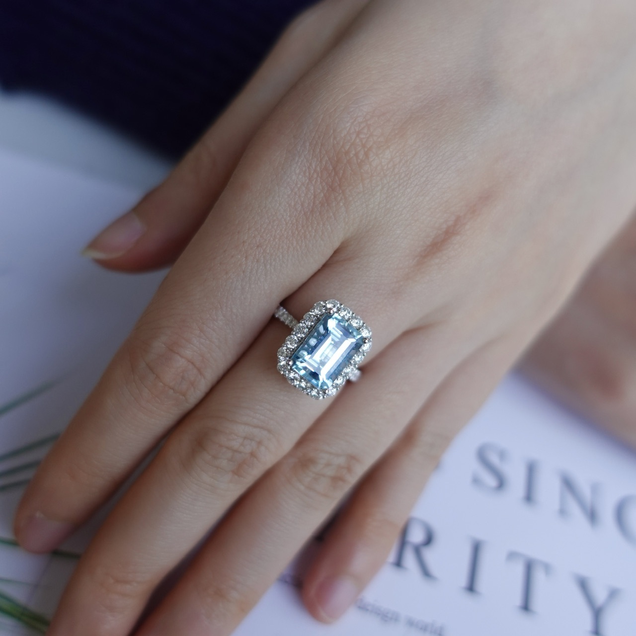 18K金海藍寶鑽石戒指/吊墜-兩用款（帶GUILD證書）