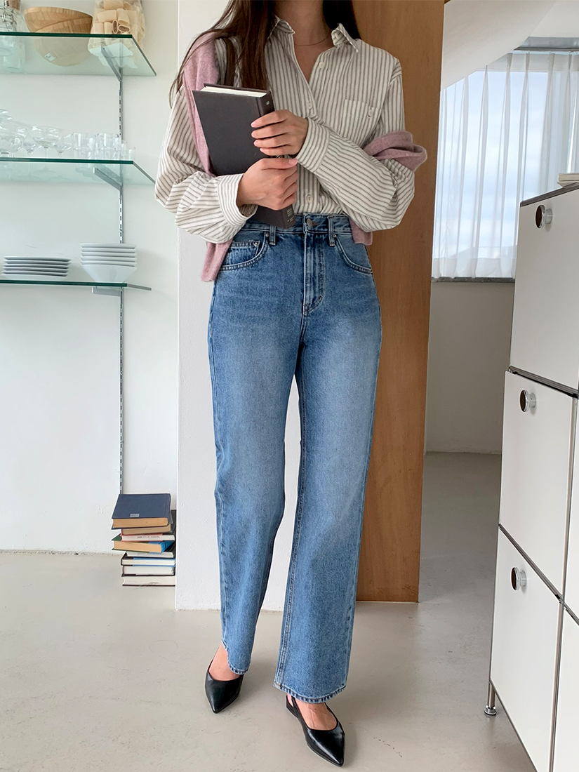 [現貨] 顯瘦簡約直筒丹寧褲(藍色) [ S ]