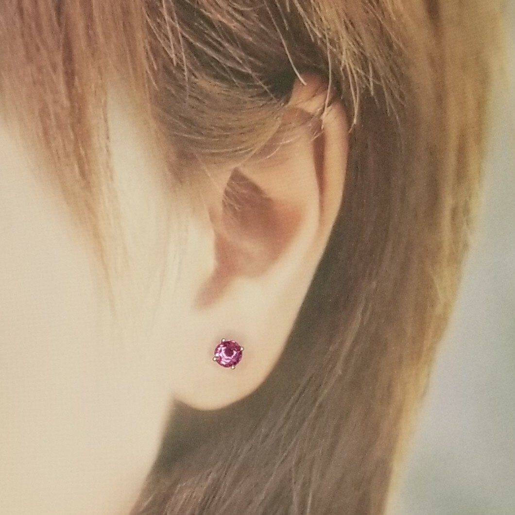 18K White Gold 1.71ct Sapphire Earrings