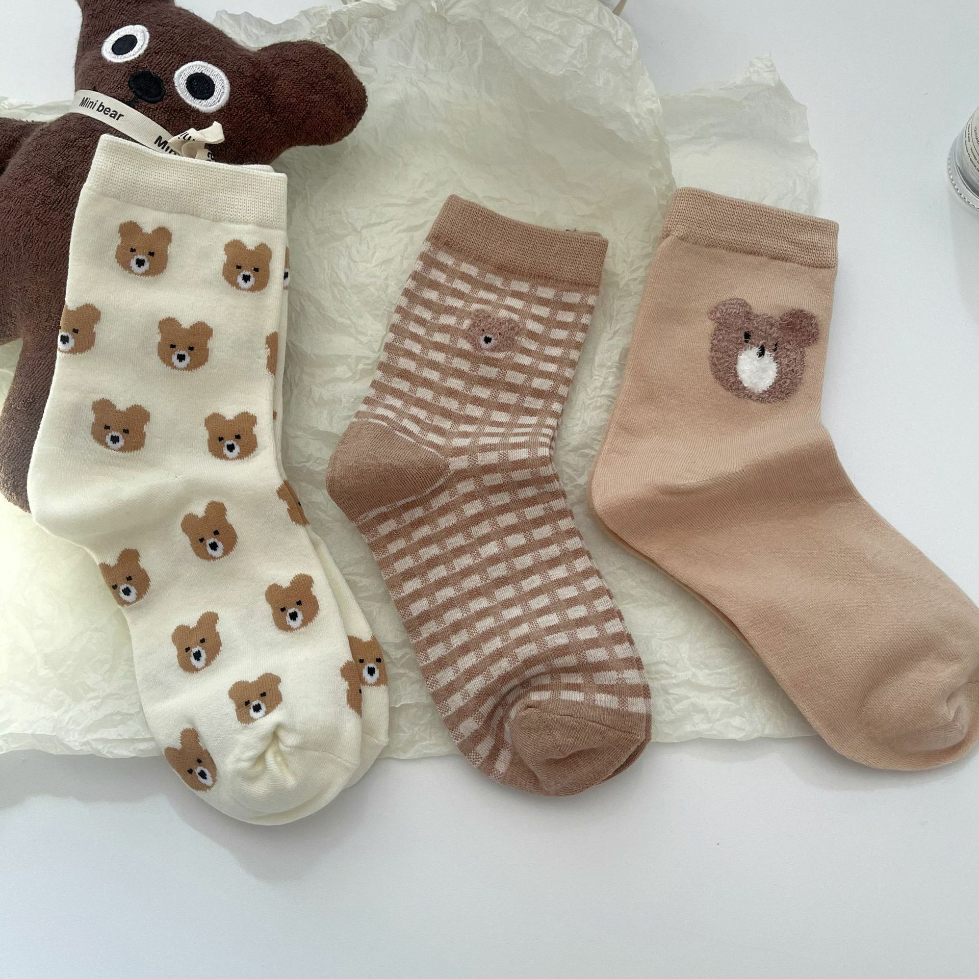 《1691》♾️奶茶色暖暖熊中筒襪