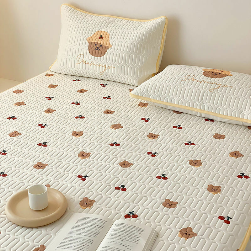 《1697》多款夏季涼爽冰絲乳膠床墊套