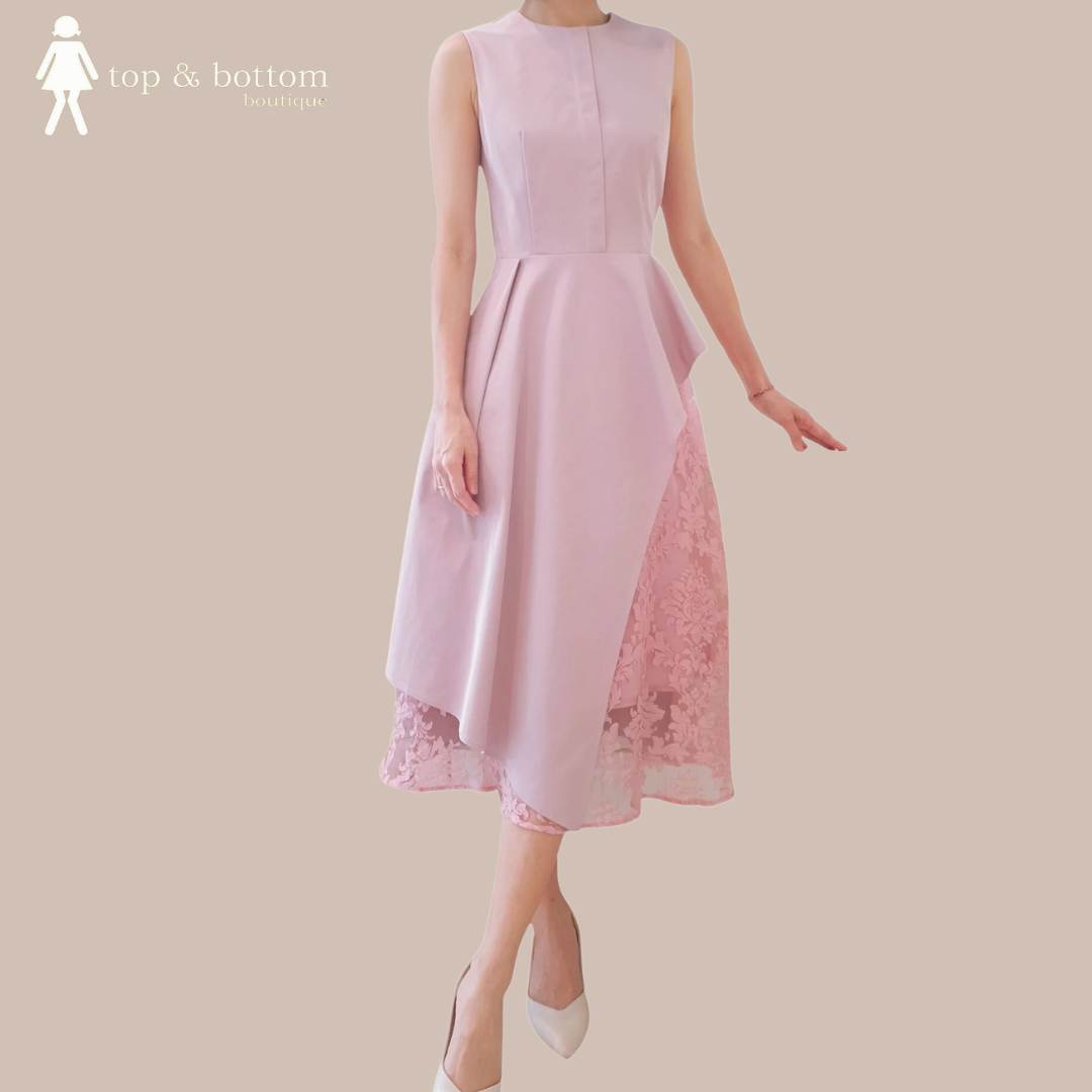 SLEEVELESS LACE PEPLUM DRESS