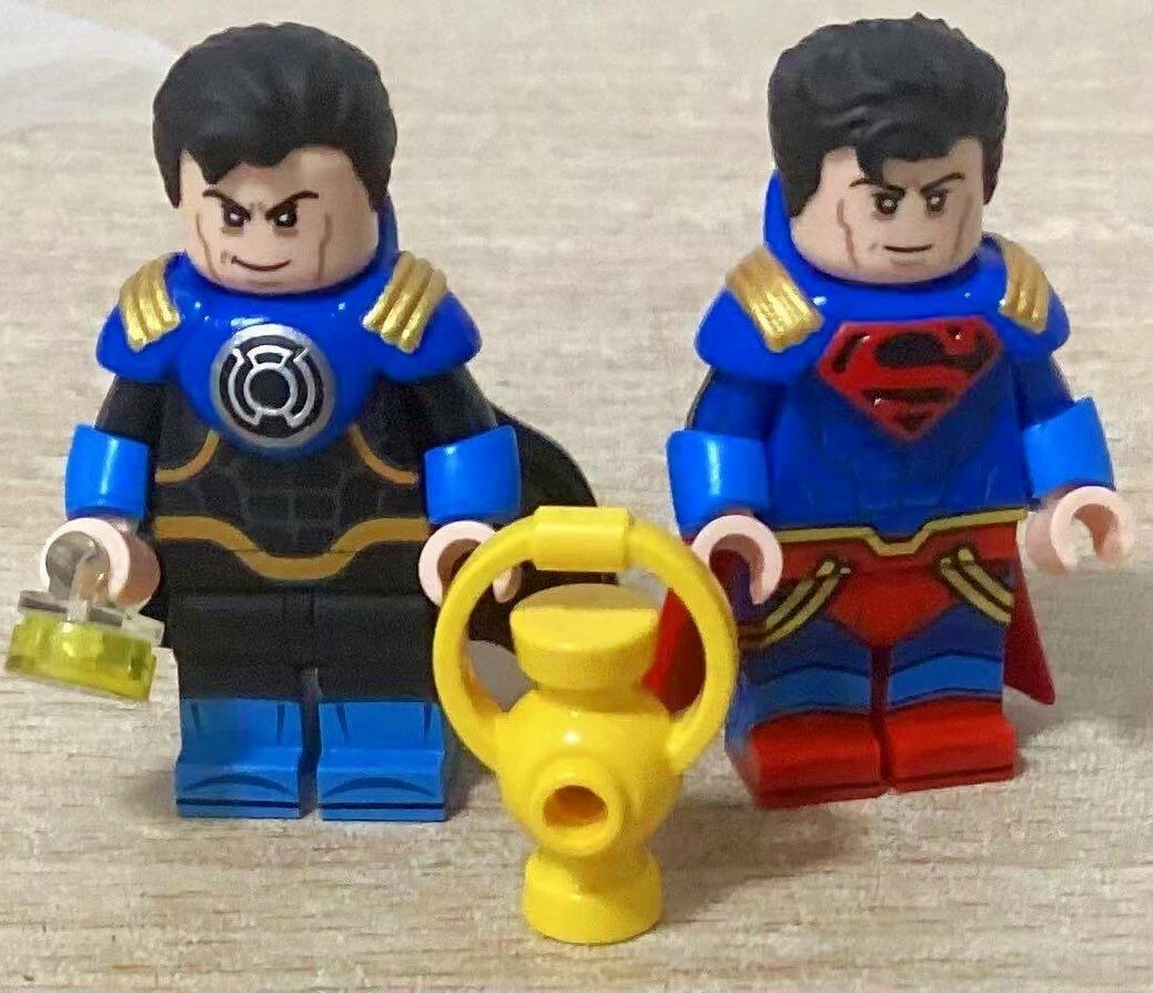 【Mr.Tree Brick】超人+藍燈套裝