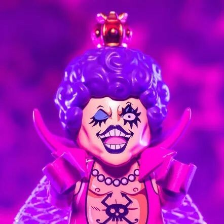 【Minifigs.Factory】《海賊王》人妖王 安布里奧·伊万科夫 Emporio Ivankov