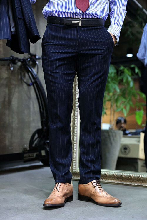 條紋修身西裝褲