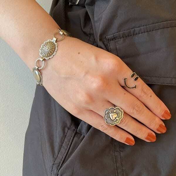 BEAMS / ARROW NOVELTY Concho Link Bracelet