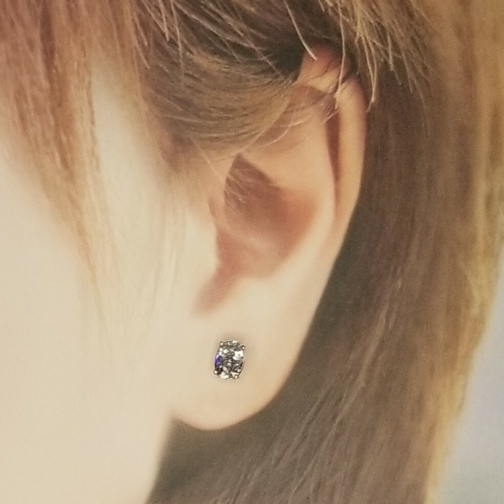 全新18K白金【主石1卡93份藍寶石】耳環