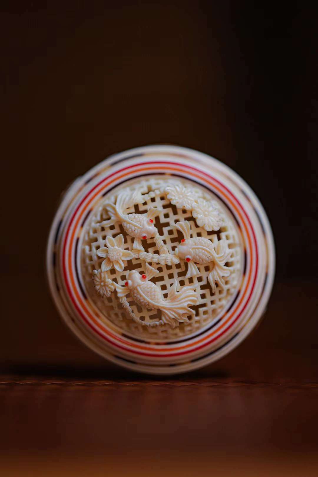 海派鑲嵌「⾦⽟滿堂 猛獁香囊」