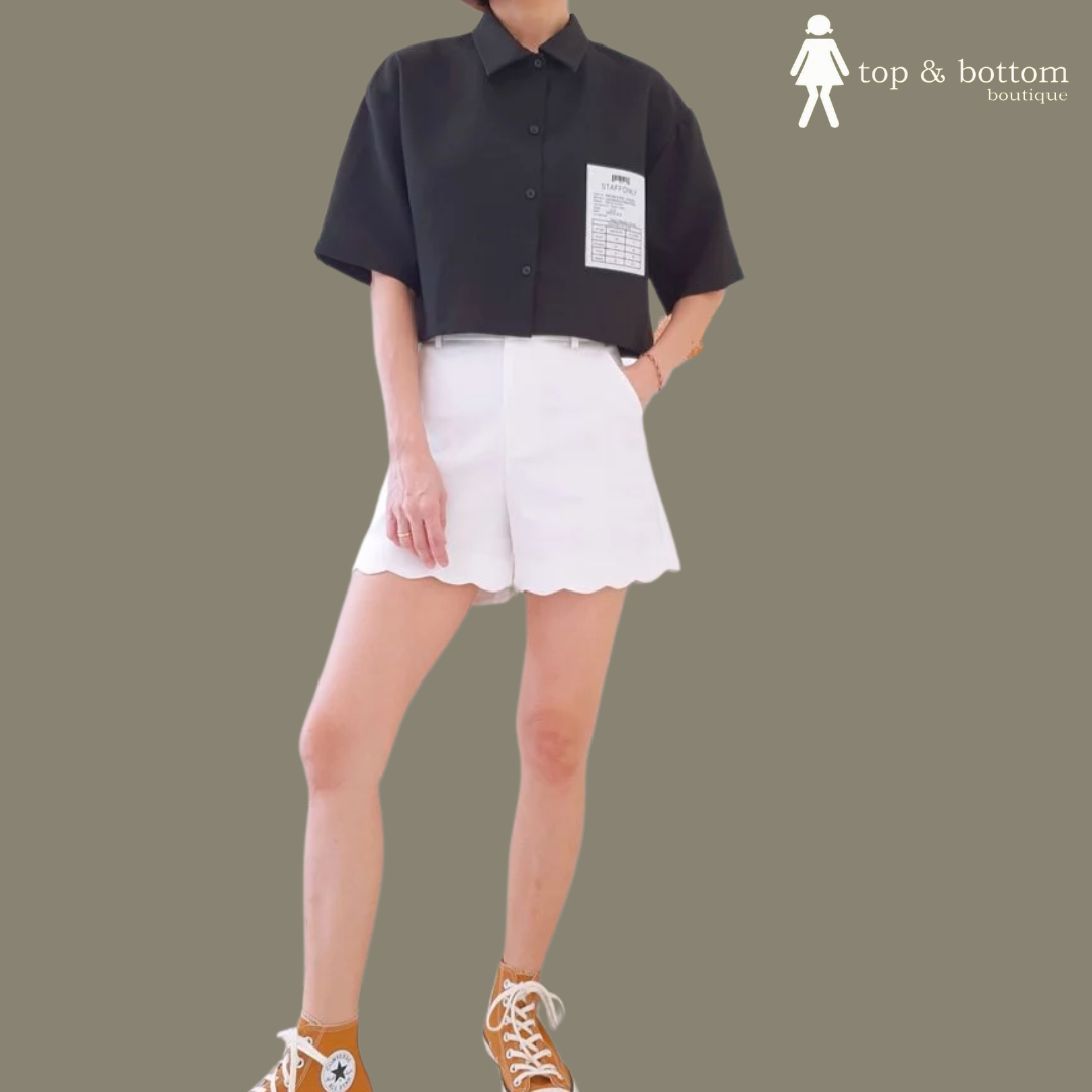 SCALLOP TRIM HIGH WAIST SHORTS