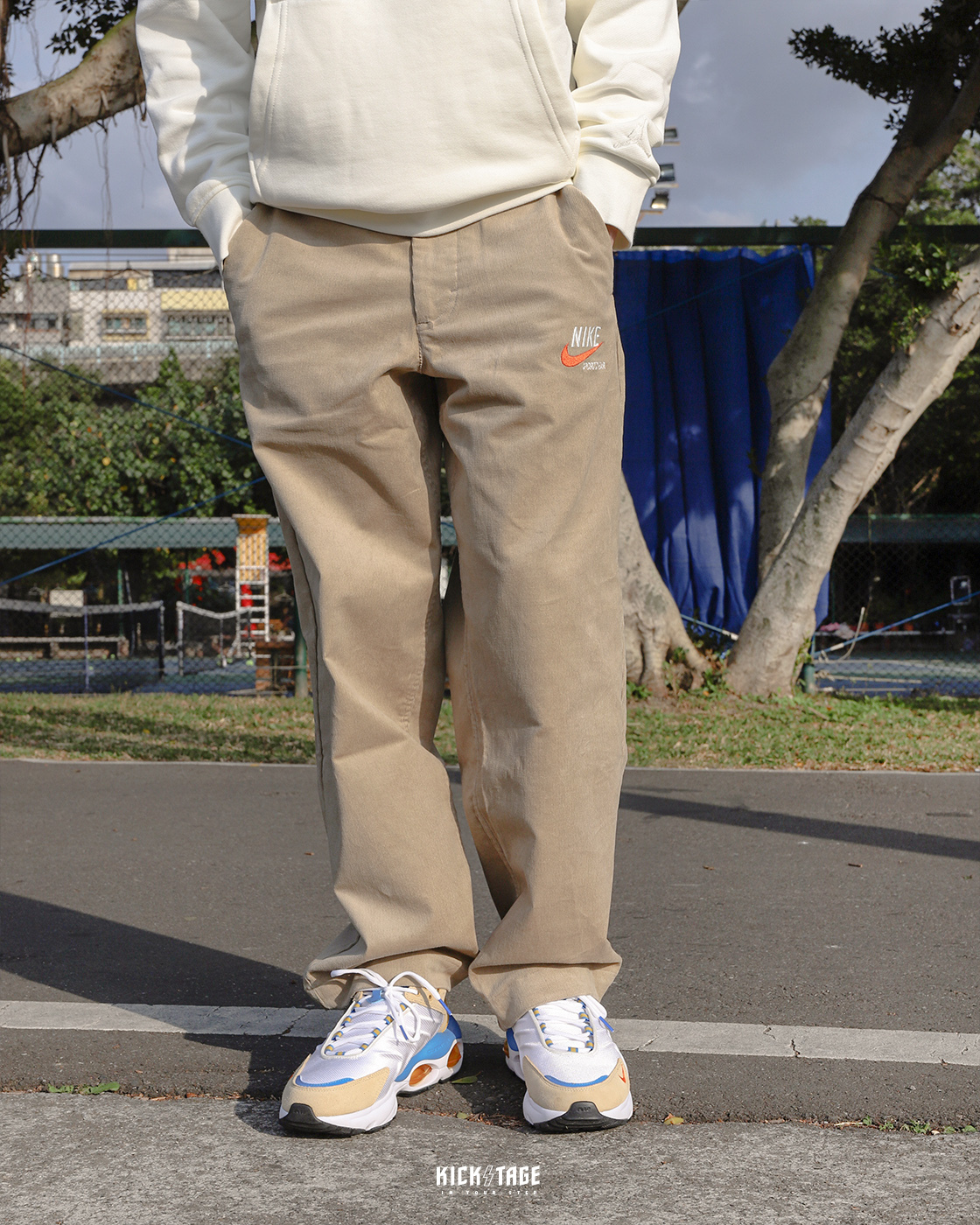 **特價商品售出不退換**男款 NIKE NSW TREND PANTS 黑色 卡其色 橘勾 燈芯絨 刺繡LOGO 內抽繩 直筒褲 長褲【DX0001-010】NIKECorduroy