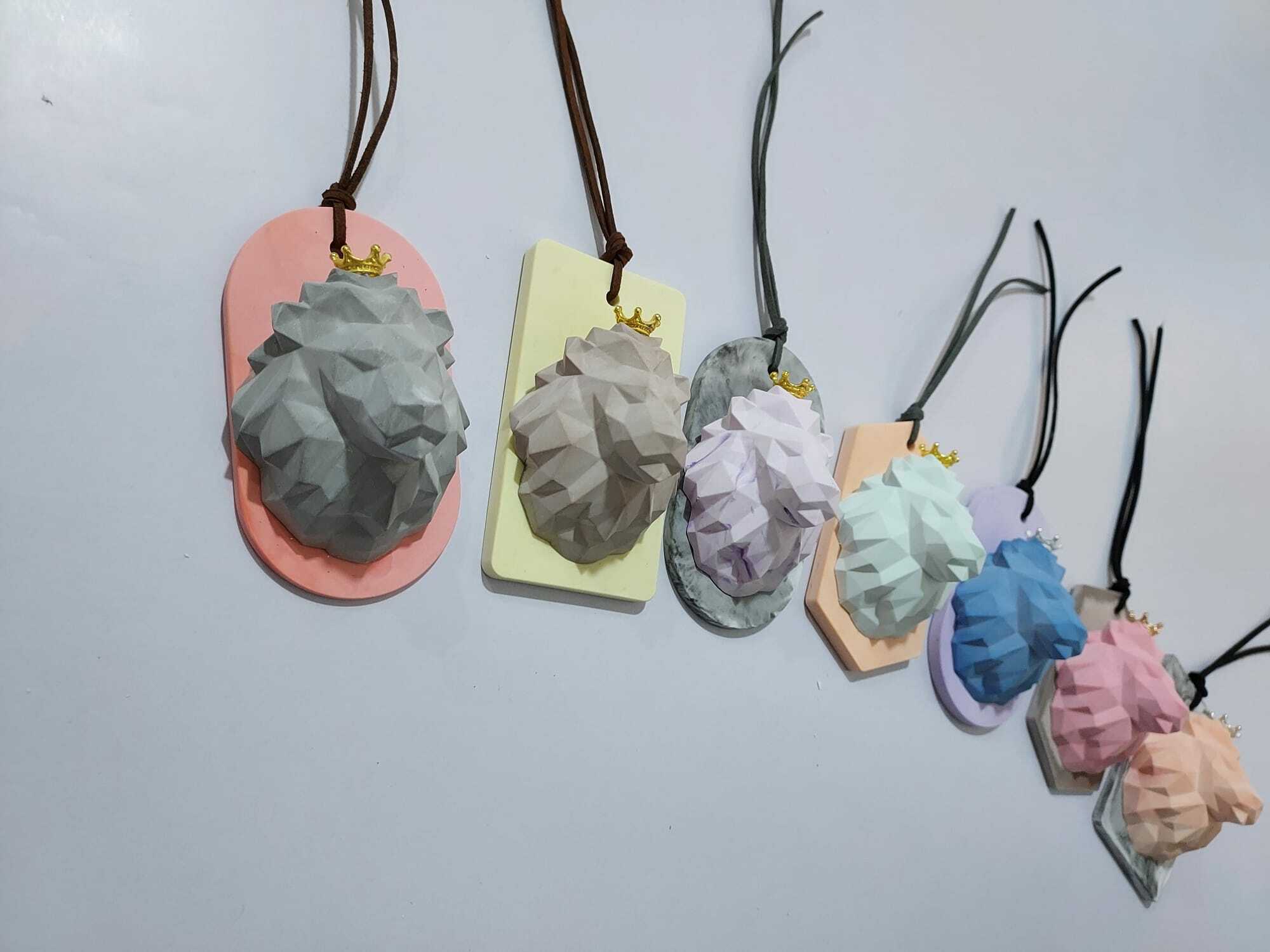 Secret Memory - King of Lion系列 擴香石吊牌| 皇冠獅子頭造形| 多色可選 送禮擺設| 香港原創 人手製作