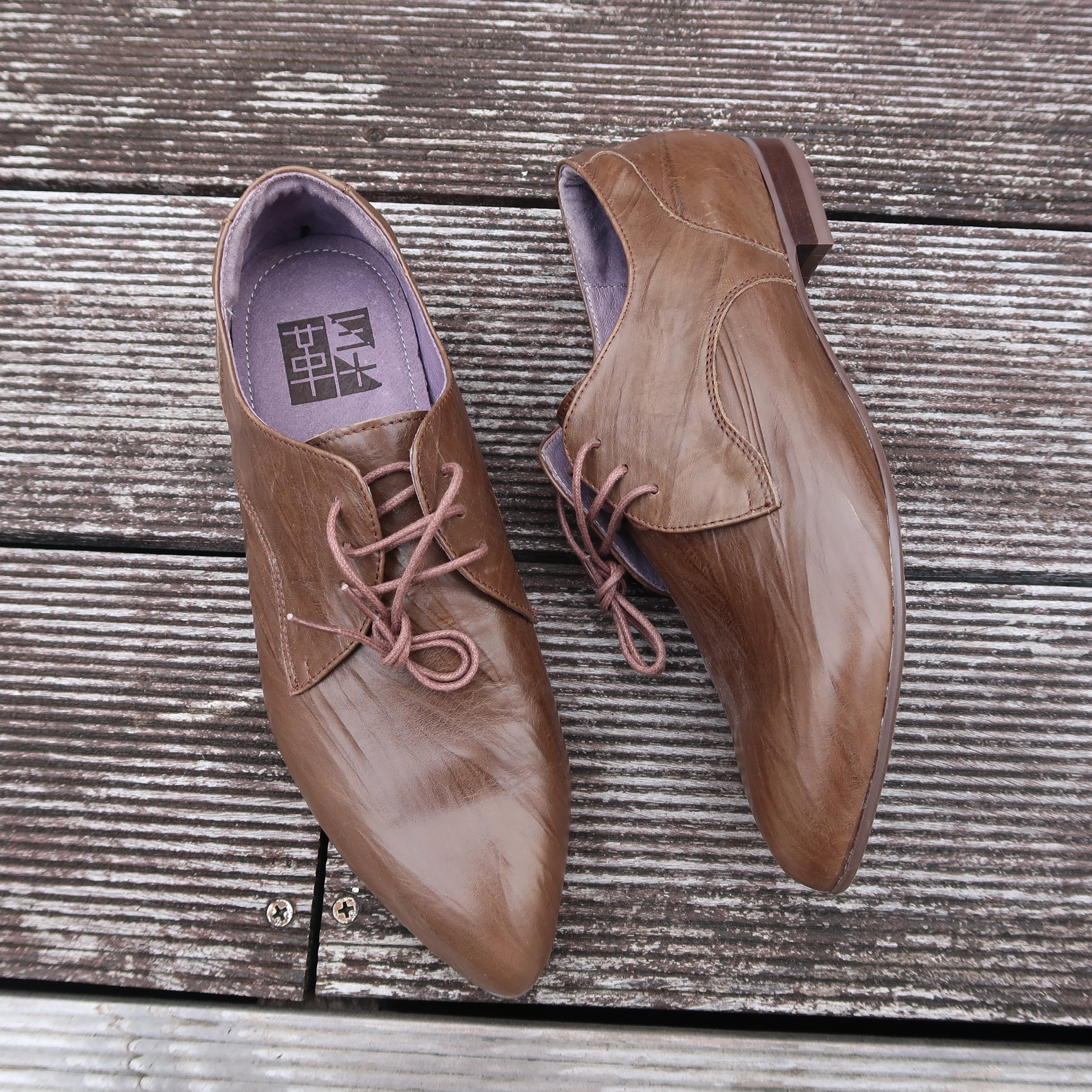 【日光戀人】台灣製造MIT真皮小木跟平底尖頭三眼德比鞋牛皮羊皮