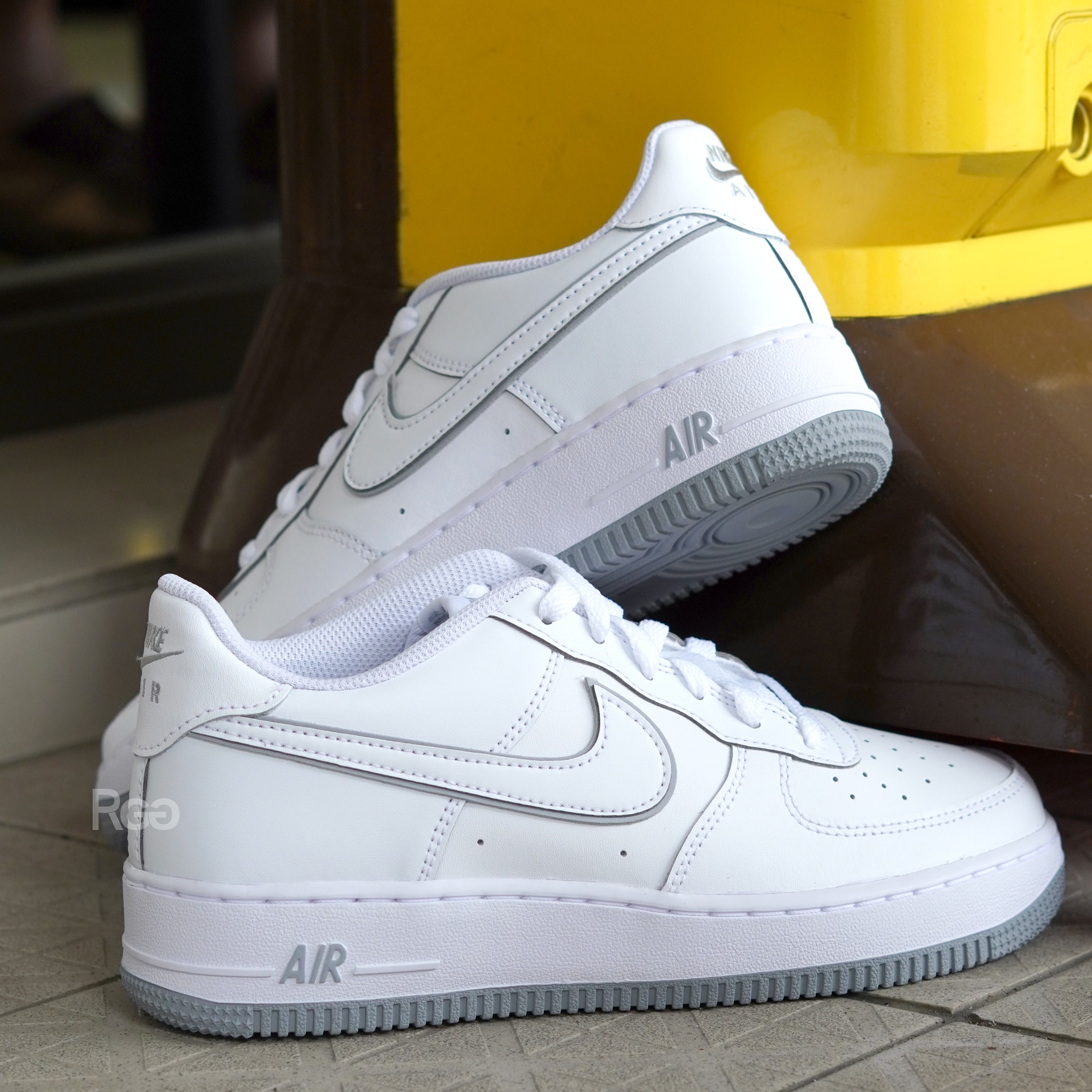 Nike Air Force 1 (GS) 經典 白灰 (DX5805-100)