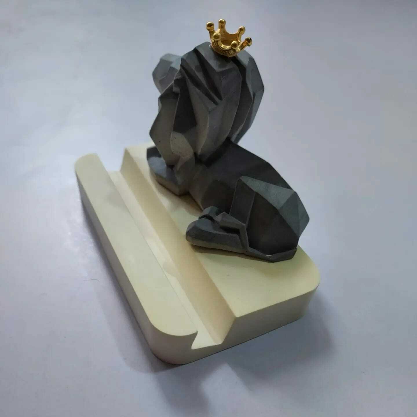 Secret Memory - King of Lion 擴香石電話座| 皇冠獅子頭造形| 多色可選 送禮擺設| 香港原創 人手製作