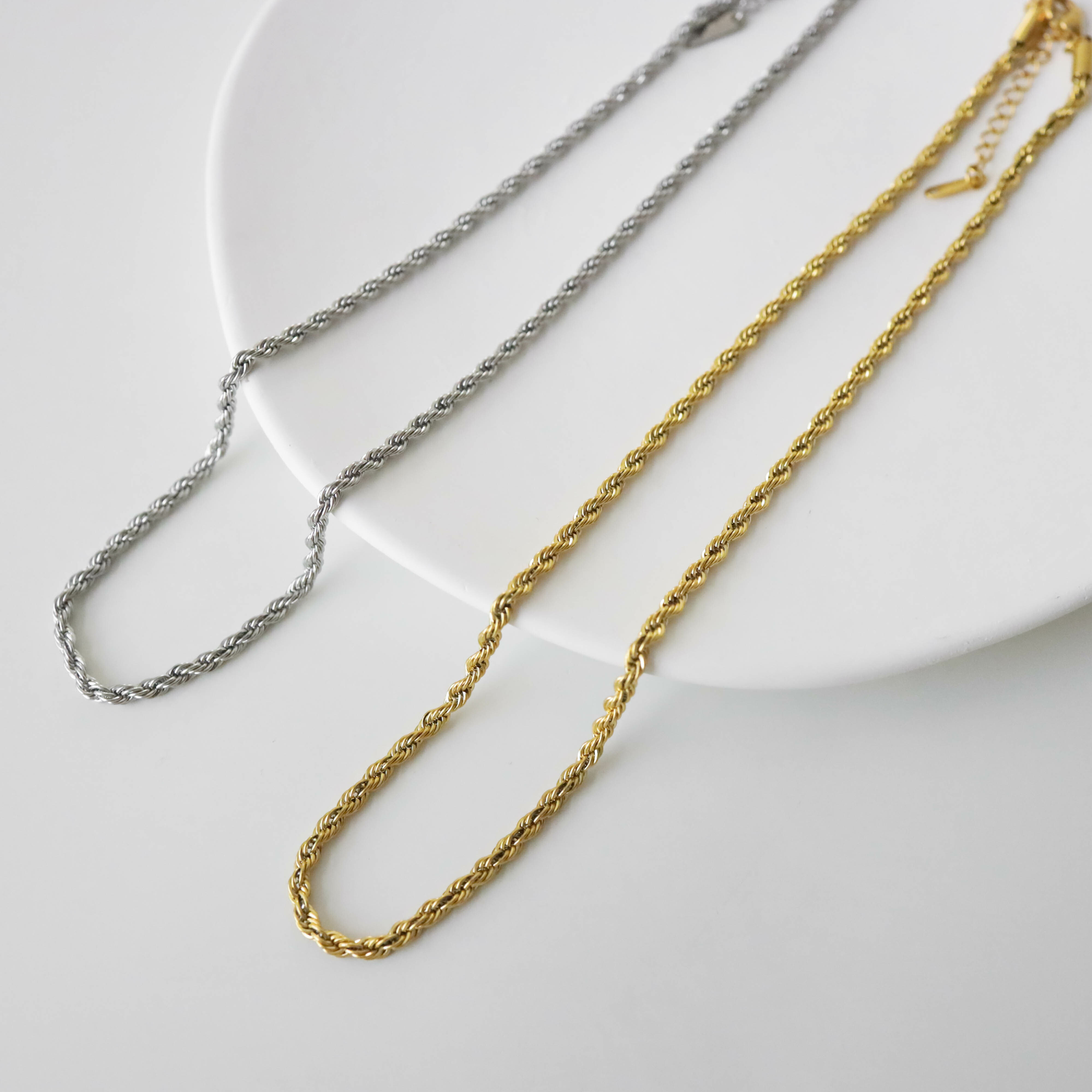 不怕水兩色麻花捲項鍊