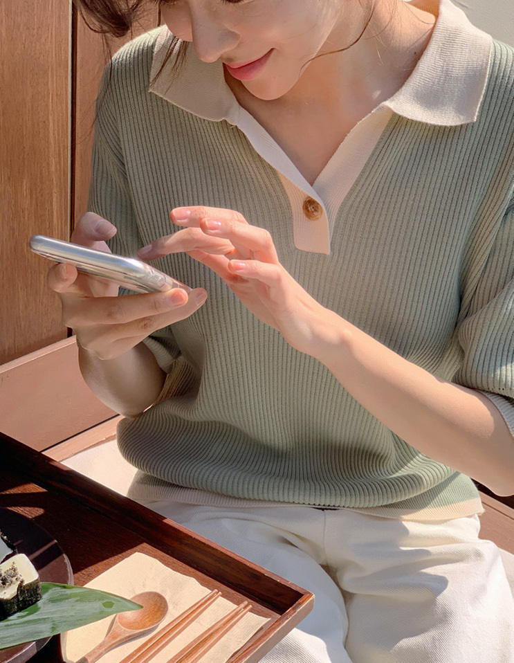 (韓網熱銷5萬件) 韓國Cherrykoko授權 韓系配色翻領單釦坑條針織衫