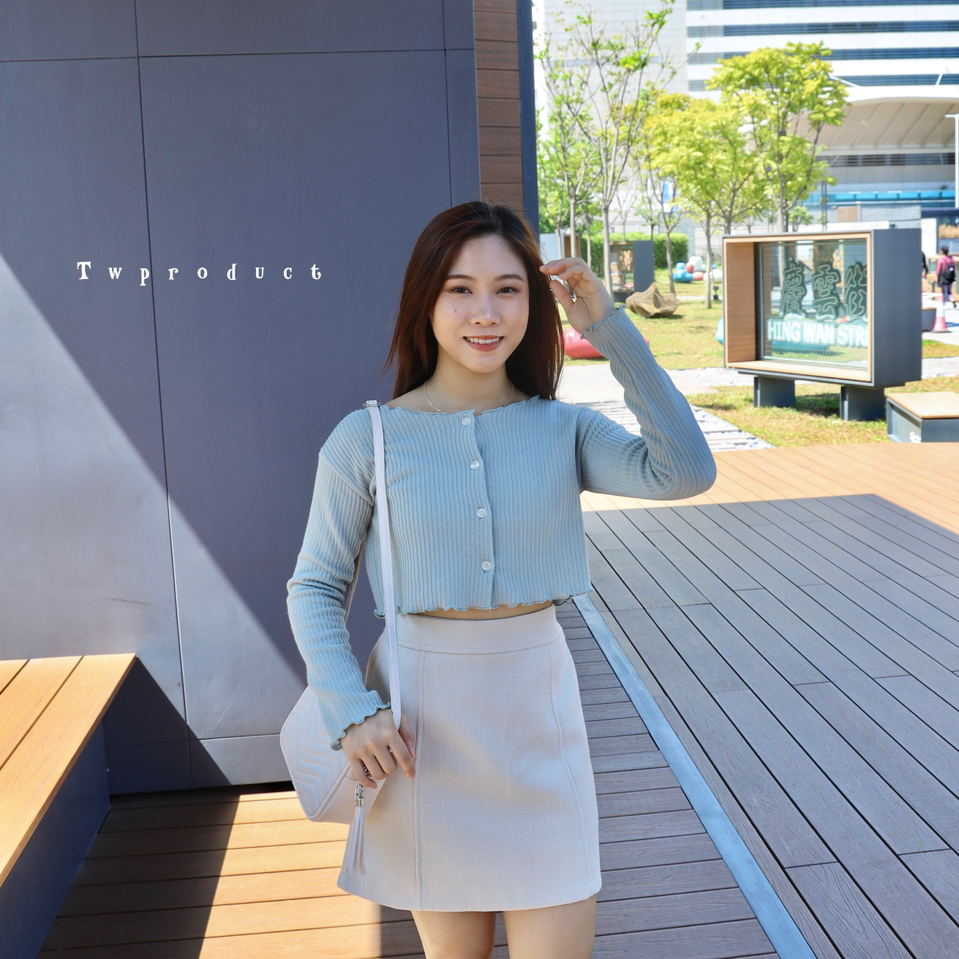 🍁 ||  TOP289 || 木耳邊鈕扣隨心外套TOP