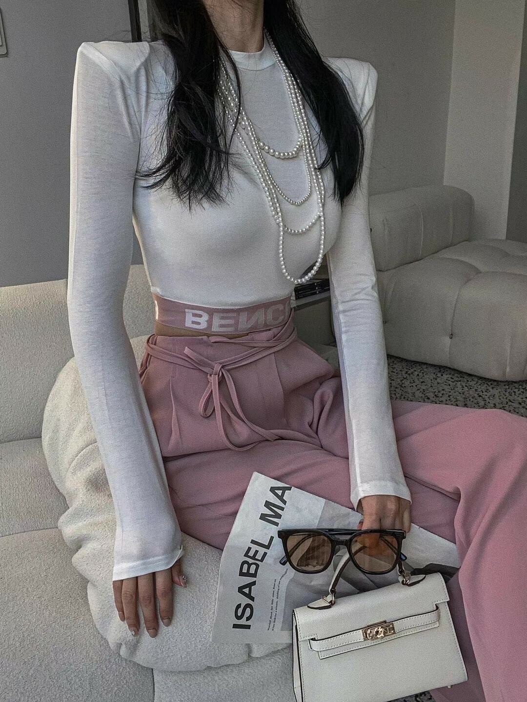 BENCH縮擺墊肩長袖上衣