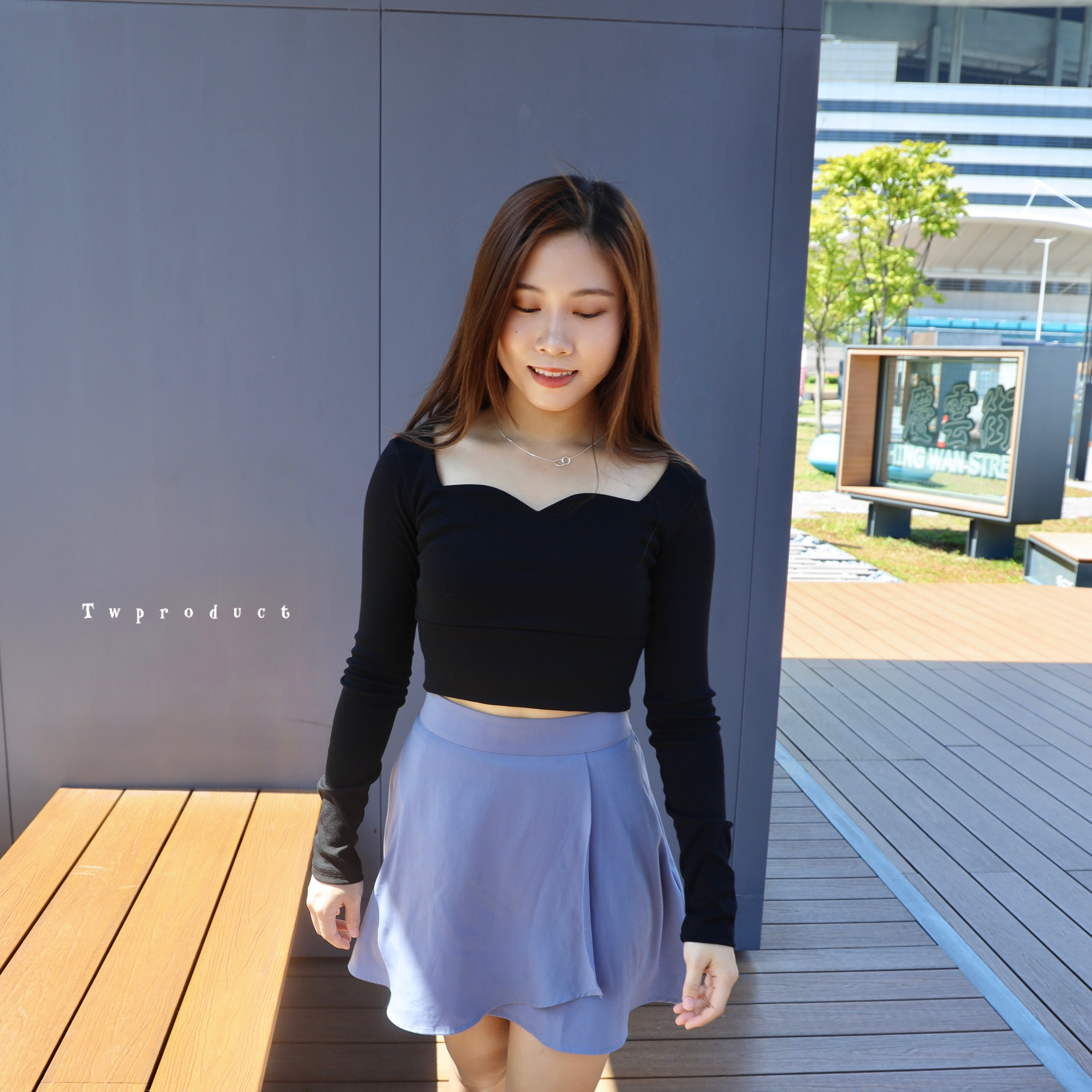 🍁 ||TOP292||  短身性感心形長袖TOP