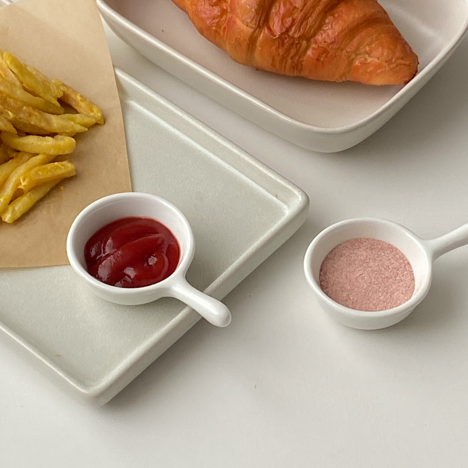 《1731》韓系全白圓形醬料碟