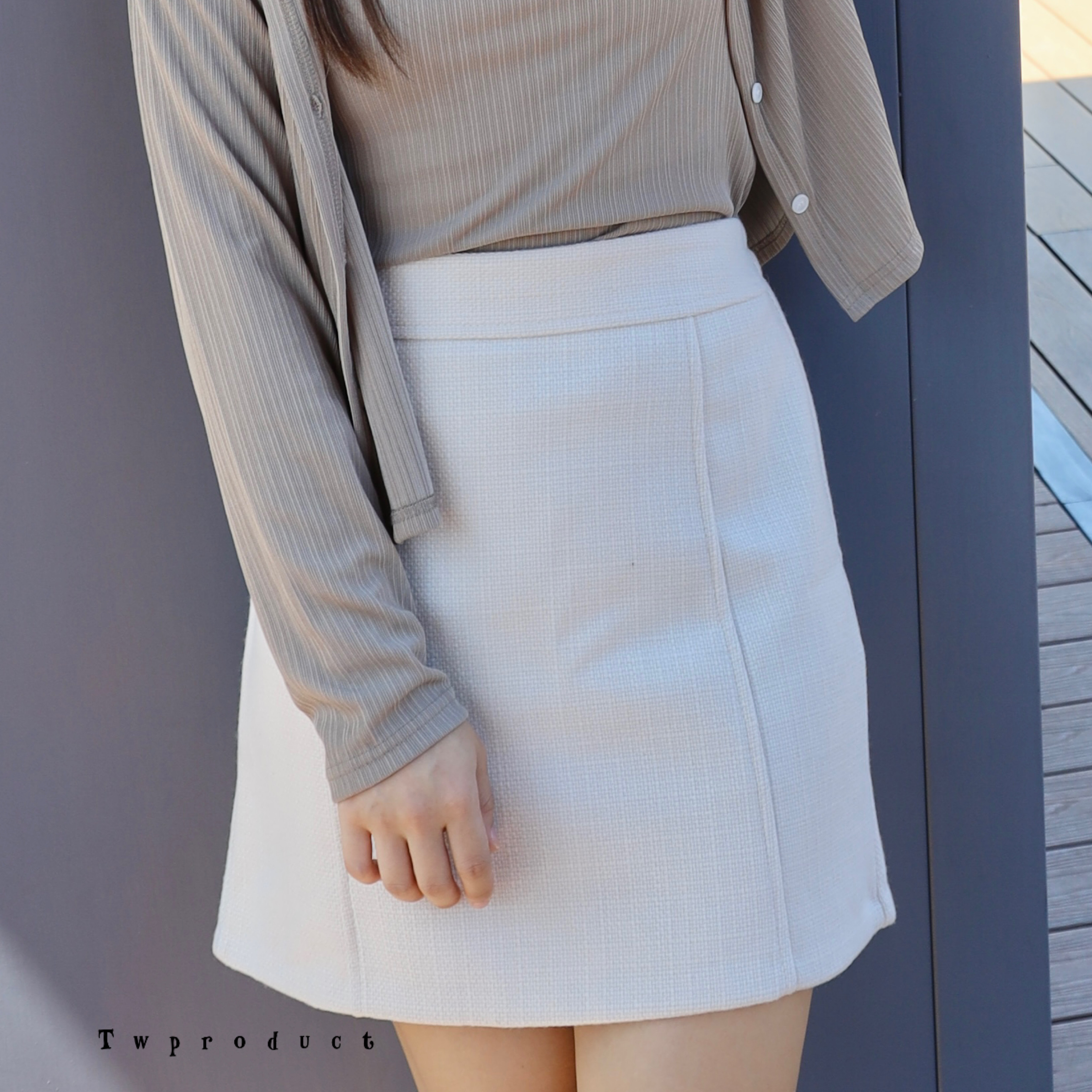 🍁 || SK203 ||純色直紋絨秋冬A字短裙