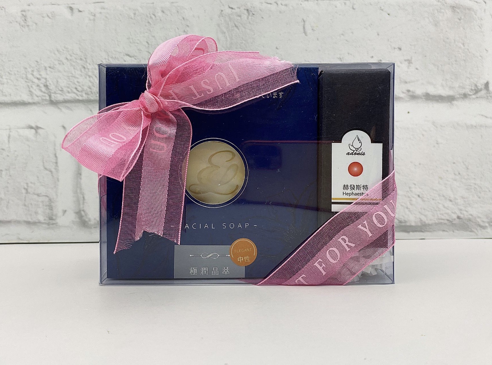 【鴻琴生活】愛媽咪晶萃頂級美膚極潤禮盒