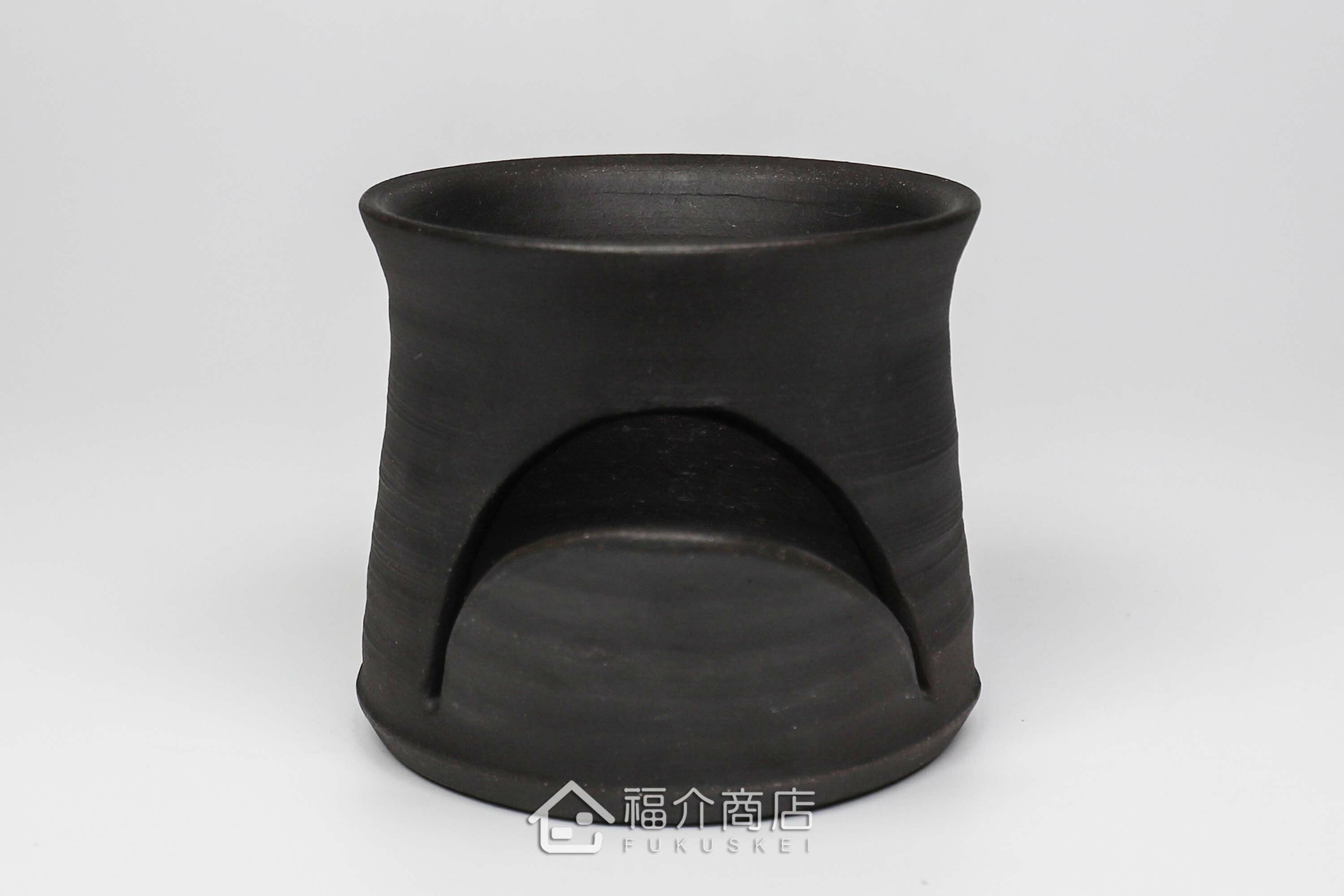 可將使用完的茶壺與壺蓋分開瀝乾的黑色蓋架