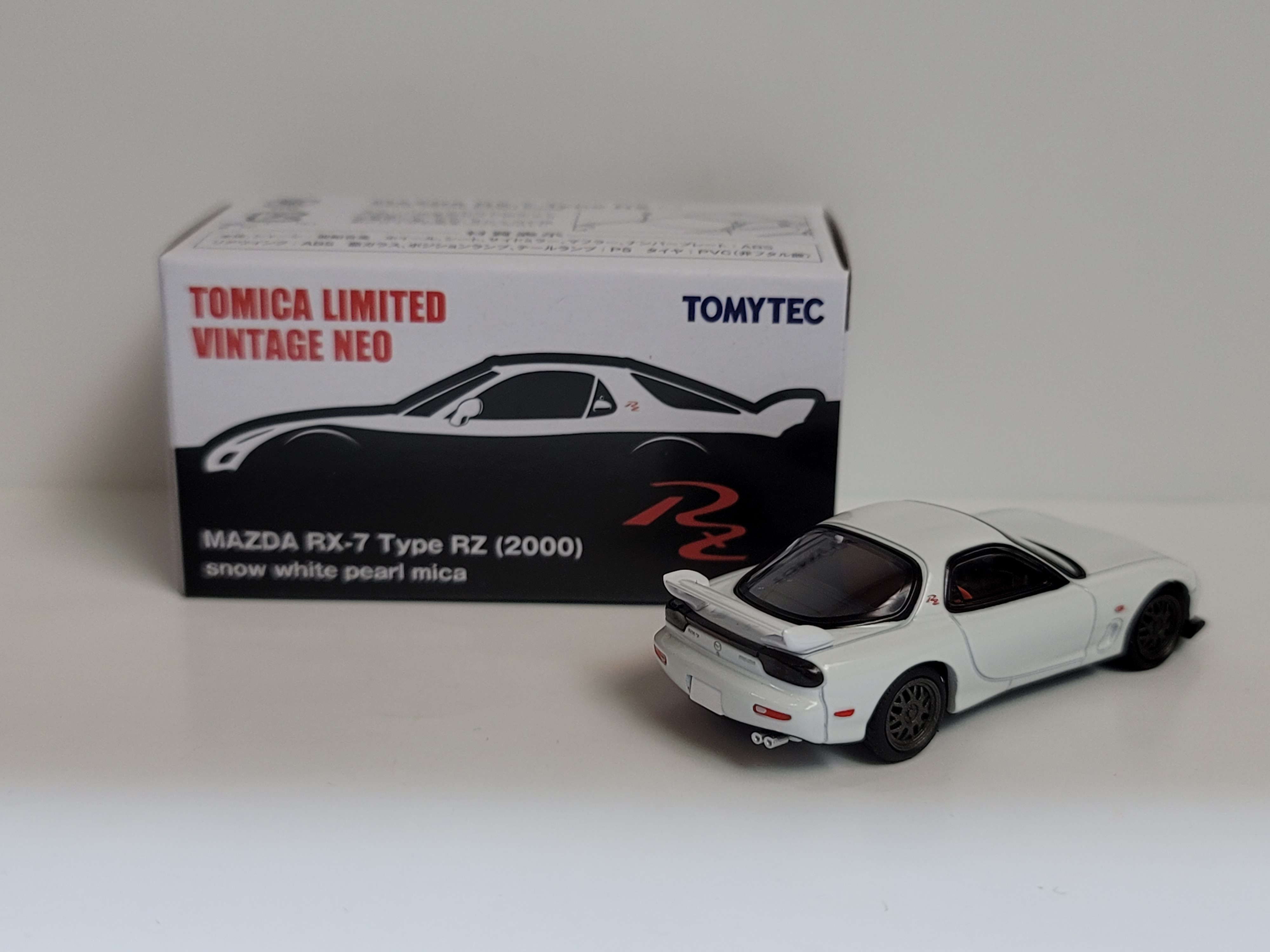 トミーテック　香港限定　MAZDA RX-7 Tomytec 1/64 Mazda RX-7 Type RZ (2000) Hong Kong Exclus