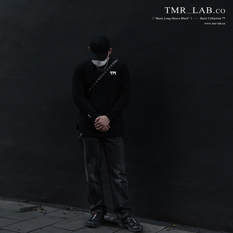 ｜ “Basic Long-Sleeve Black“｜