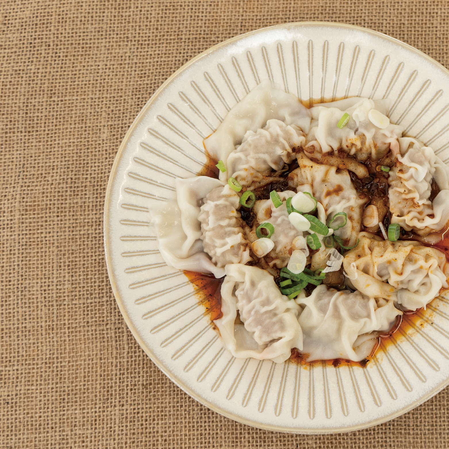 六錢湯包-純手工紅油炒手-25顆/盒