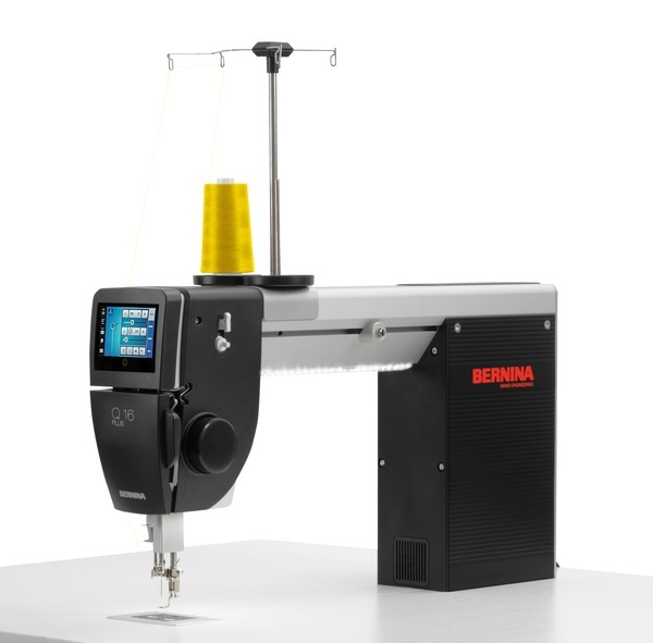 【BERNINA】Q16 坐式長臂壓線機