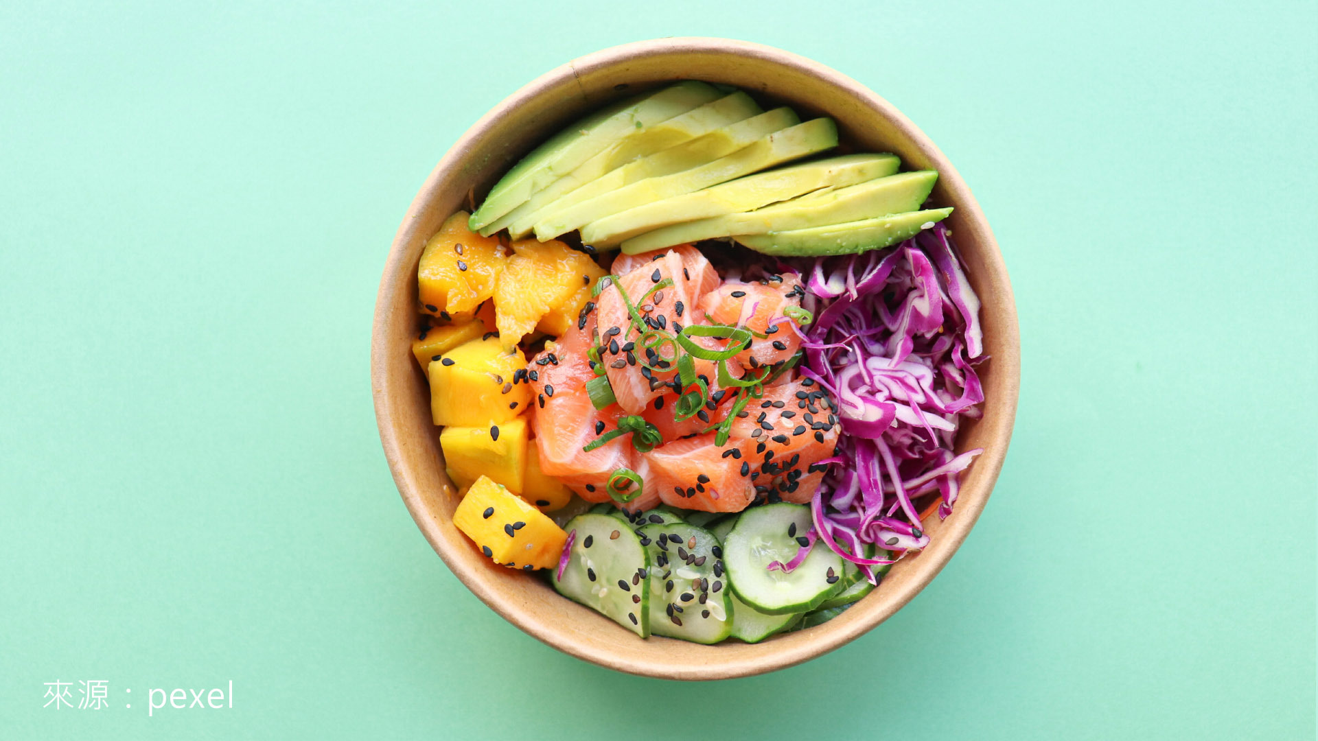 在日常飲食上盡量選擇全穀雜糧、高纖蔬菜、堅果以及健康的油脂等等的低升糖食物，可減少飯後精神萎靡的情況