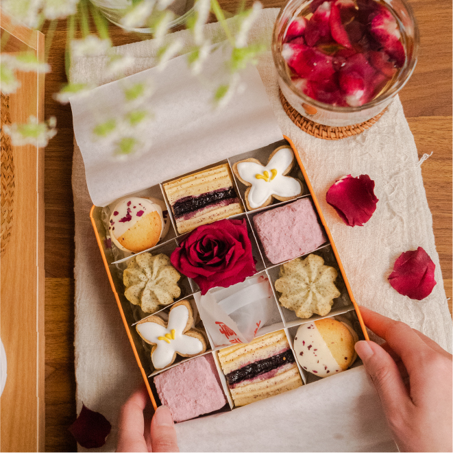 春季限定｜竊竊花語鐵盒餅乾