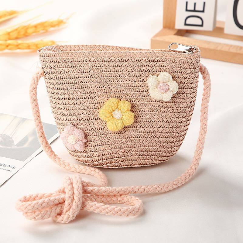A200PK_SS23_C🌸粉紅色針織花花斜孭袋(pre-order)