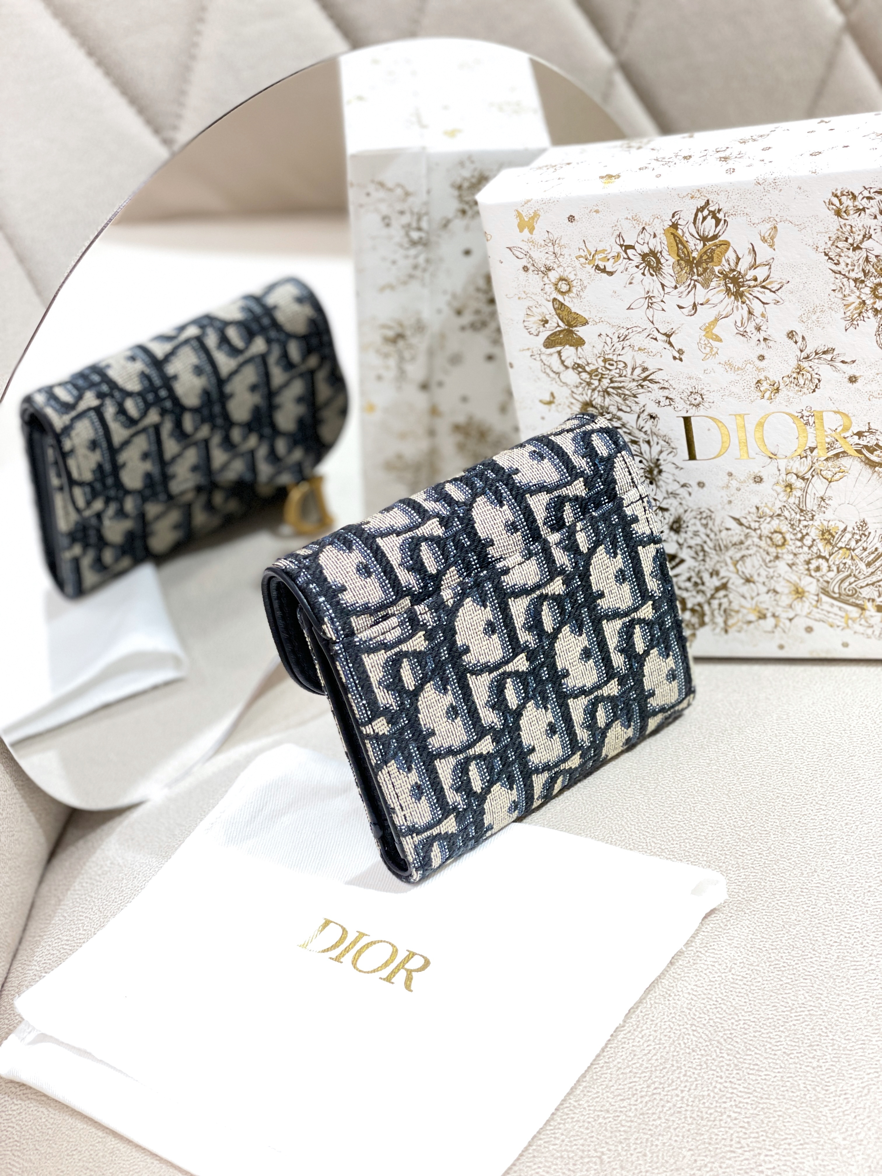DIOR Saddle Lotus Wallet - oblique