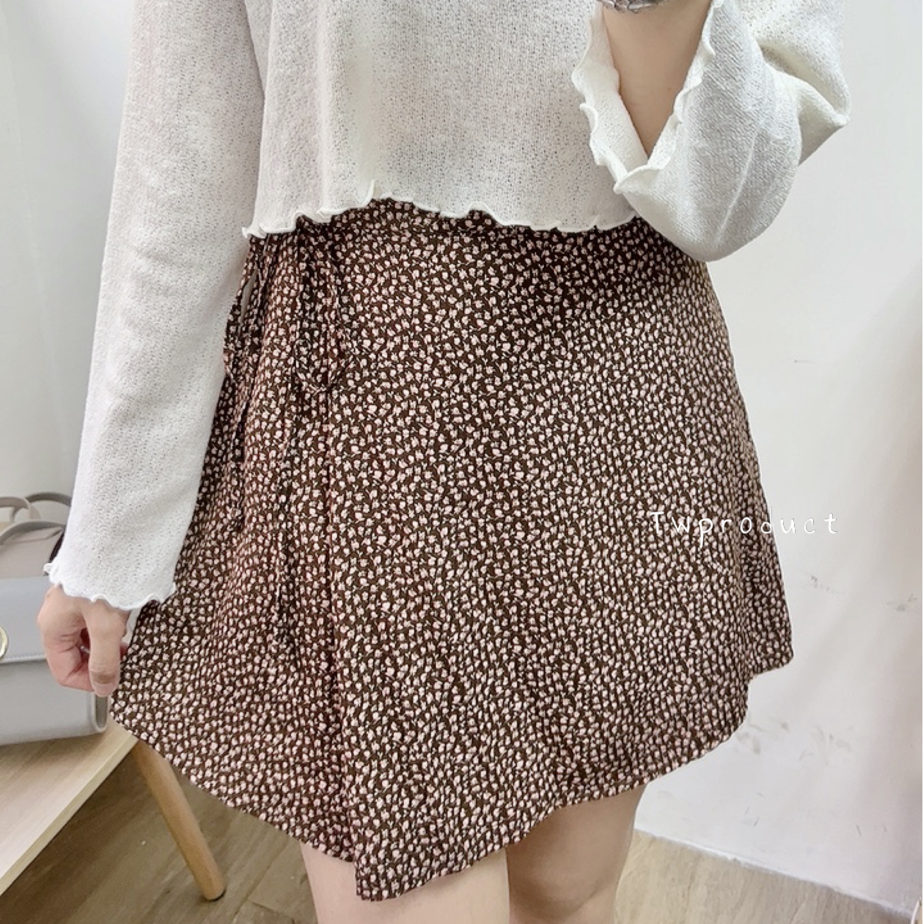 ✨ || sk196 ||綁結單點花小短裙褲