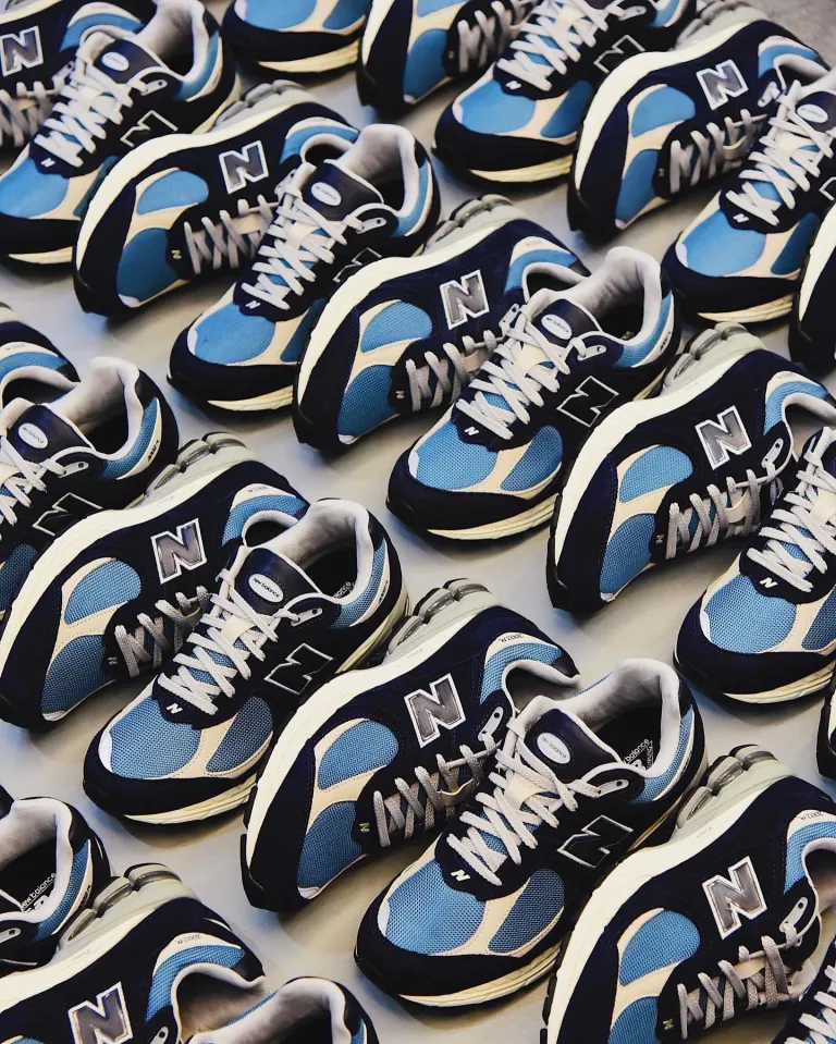new balance 2002 collab