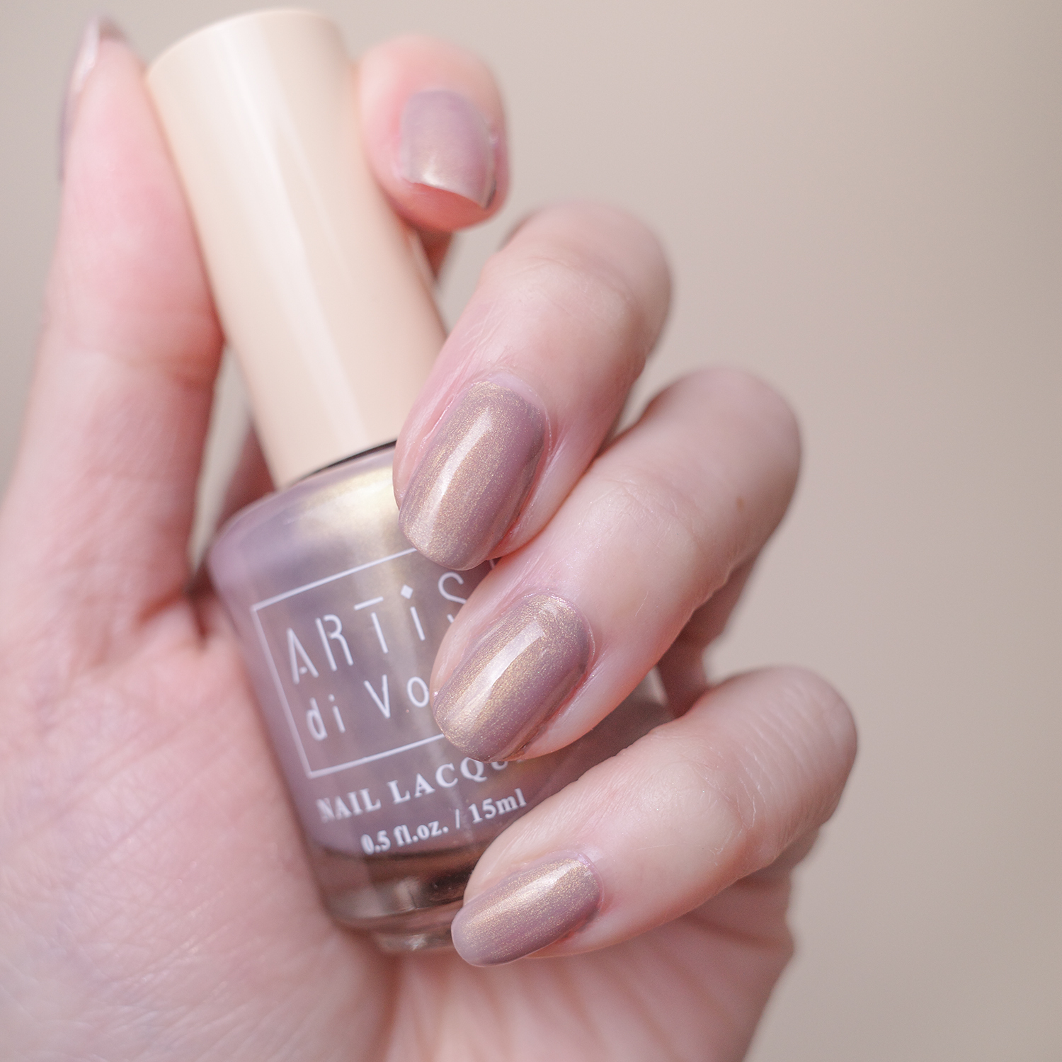 ARTiS di Voce 彩色指甲油 LC25