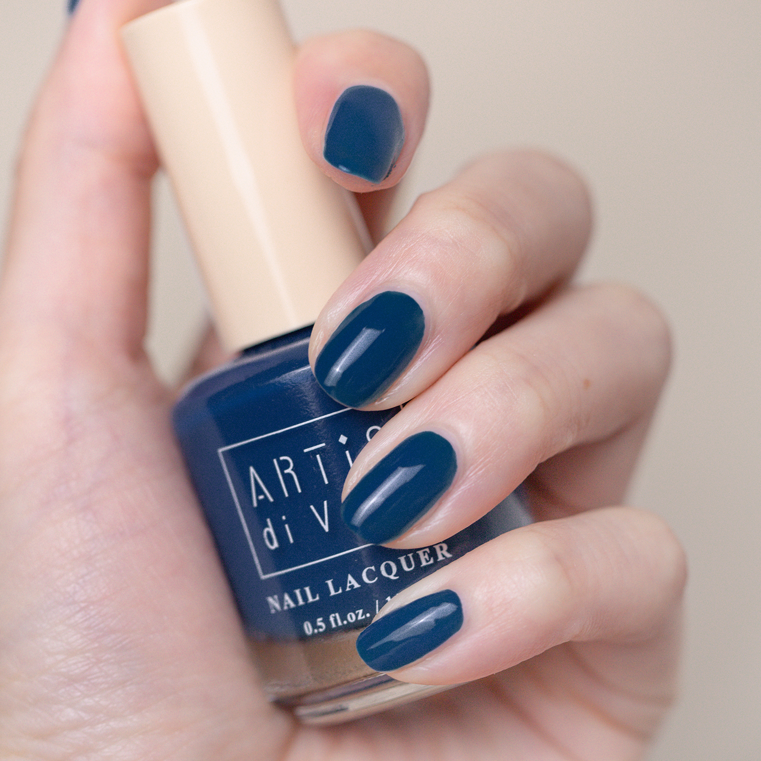 ARTiS di Voce 彩色指甲油 LC40