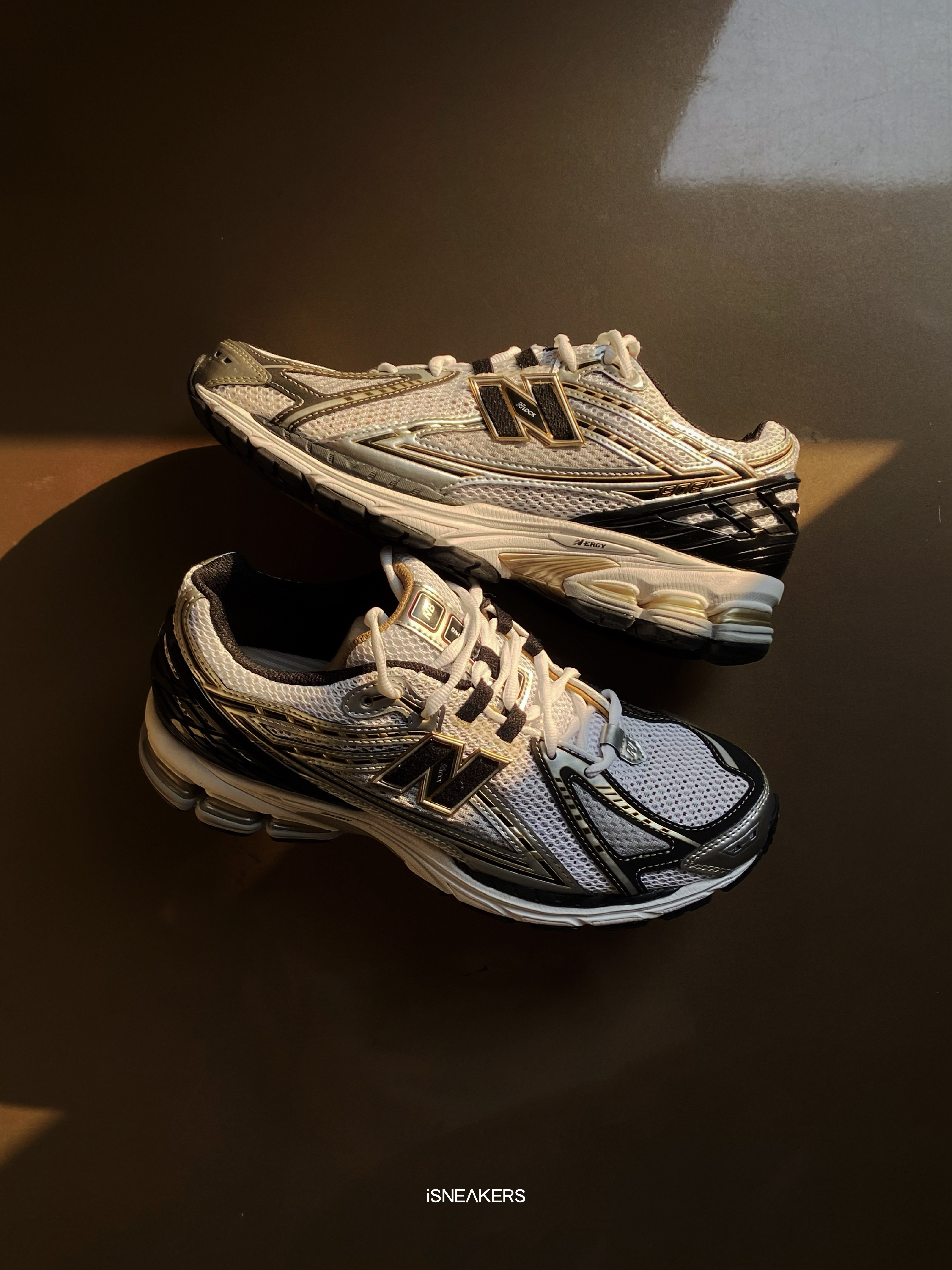 iSNEAKERS｜New Balance 1906R "White Gold" 白銀 M1906RA