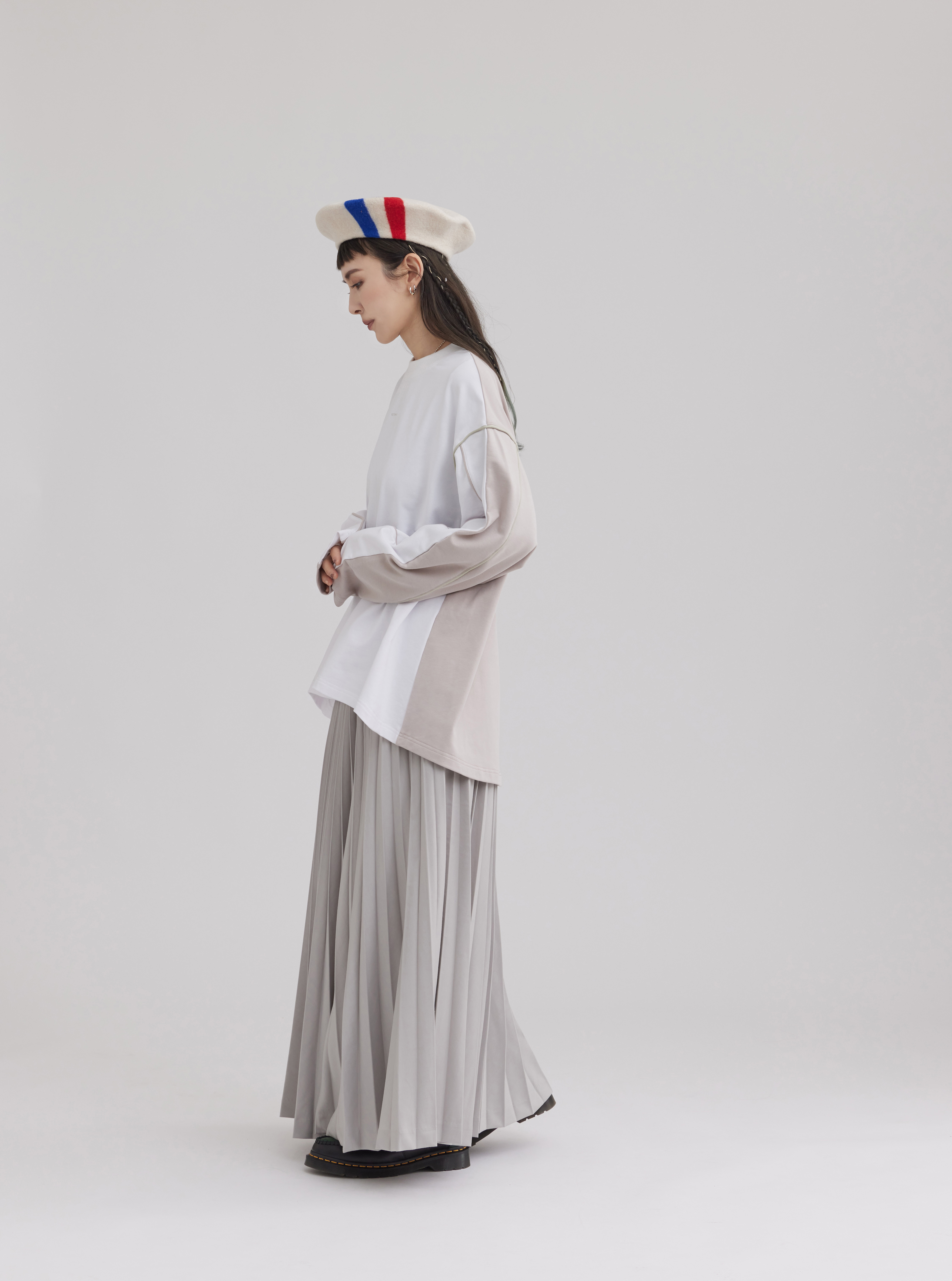 RETEM03 Contrast Panel Tee | White