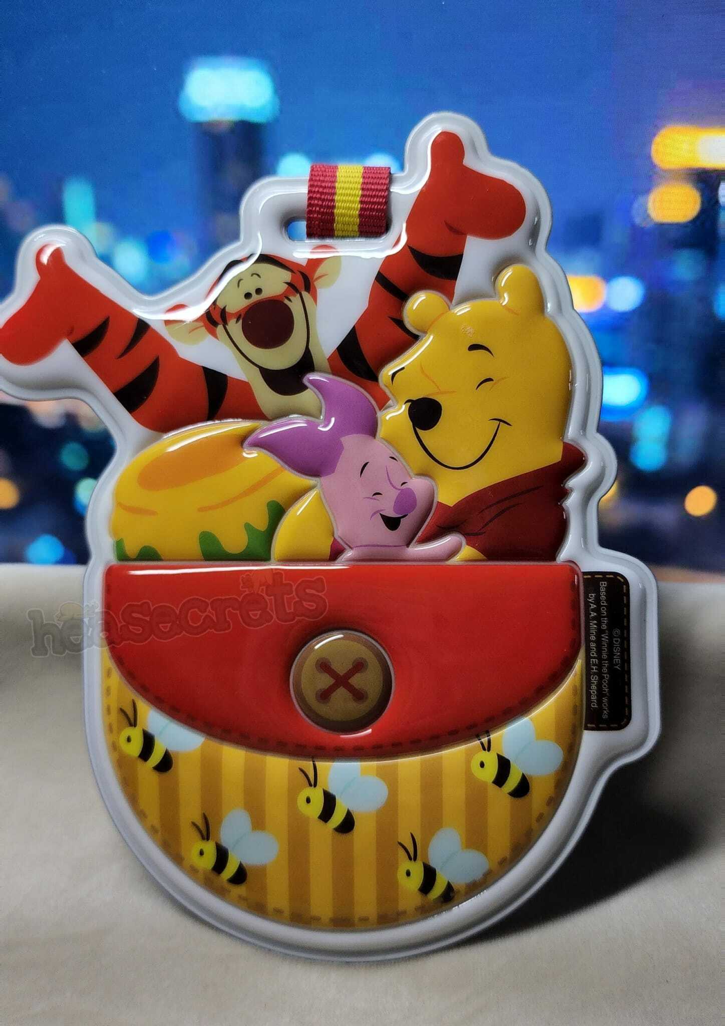 日本直送|100%正版|小熊維尼 跳跳虎 豬仔  WINNIE THE POOH 阿POOH 開心去旅行 開心去旅行  掛袋 卡套 八達通套 行李牌