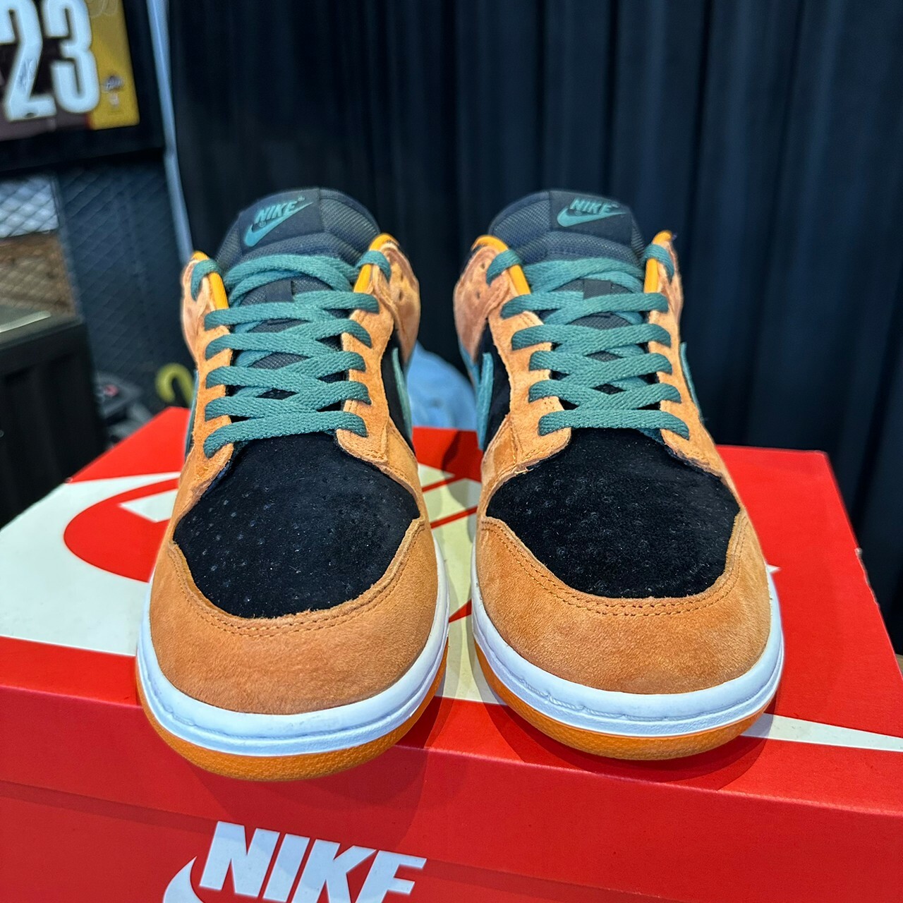 二手商品】NIKE DUNK LOW CERAMIC 黑橘低筒休閒鞋【DA1469-001】