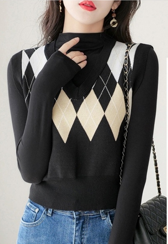 【零碼出清不退換】菱格短版針織背心 黑色