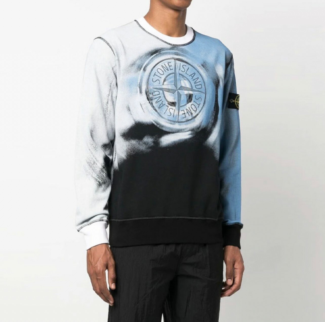 代購 STONE ISLAND FW22 混合LOGO 印花侵蝕染色圖 大學T 男款 藍 MAR-